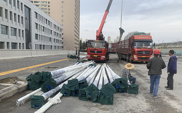 甘德太阳能路灯在严寒地区的应用与耐寒配置