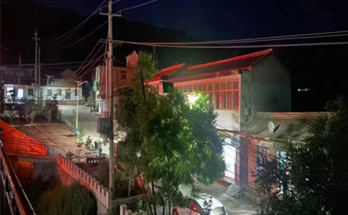 甘德太阳能路灯在暴雪天气下的应对策略 甘德太阳能路灯在暴雪天气下的应对策略