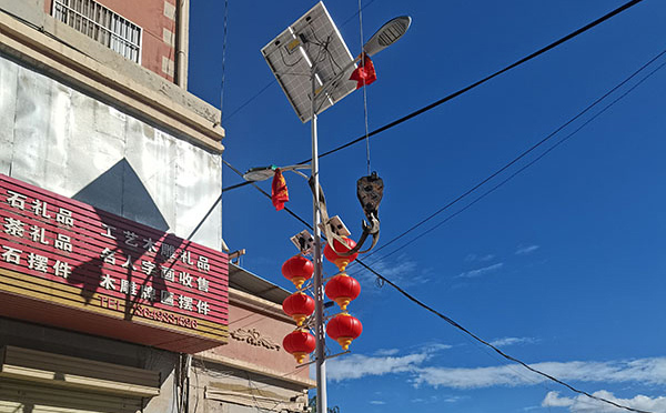 甘德智慧路灯如何实现城市节能管理