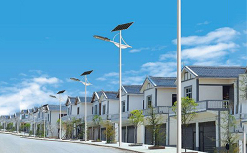 甘德太阳能路灯配置与在乡村道路照明中的应用 甘德太阳能路灯配置与在乡村道路照明中的应用